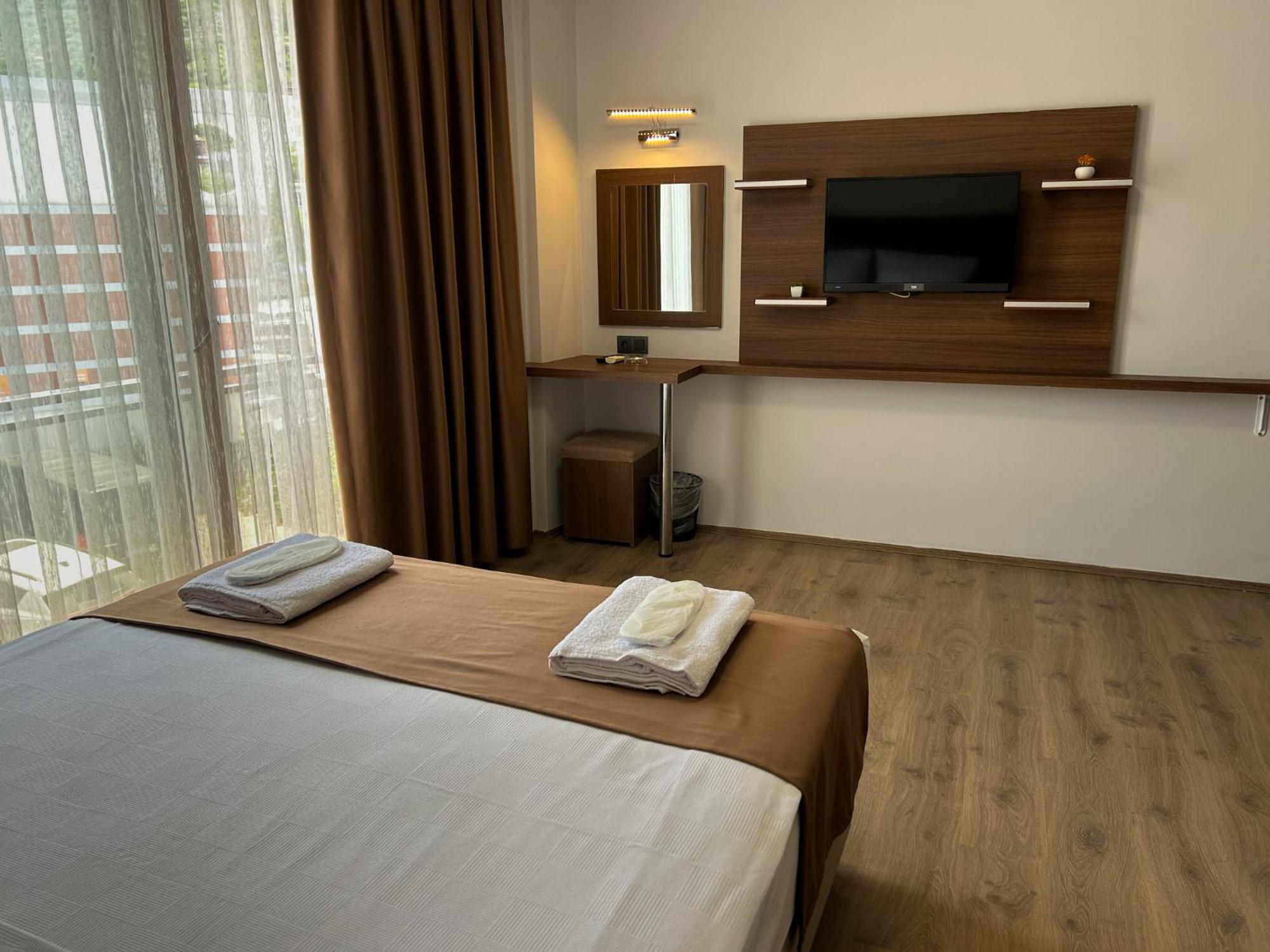 Gulluk Life Hotel Екстериор снимка